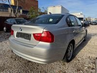 Gebraucht BMW 318 Comfort Edition 143 PS (105 kW) 2011 Silber Limousine