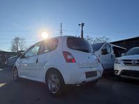 Gebraucht Renault Twingo Night&Day 76 PS (55 kW) 2010 Weiß Kleinwagen