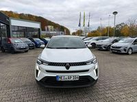 Gebraucht Renault Captur Techno 140 PS (102 kW) 2025 Blanc qnc +gris kqk SUV