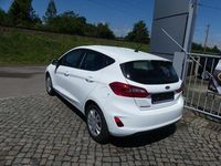 Gebraucht Ford Fiesta Cool & Connect 75 PS (55 kW) 2021 Weiß Kleinwagen