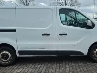 Gebraucht Opel Vivaro 120 PS (88 kW) 2017 Weiß Van / Kleinbus