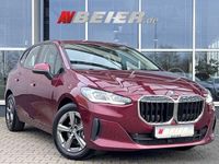 Gebraucht BMW 218 Active Tourer 150 PS (110 kW) 2024 Piemont rot metallic Van / Kleinbus