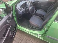 Gebraucht Ford Fiesta 80 PS (58 kW) 2008 Manzanagrün metallic Kleinwagen
