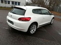 Gebraucht VW Scirocco 160 PS (117 kW) 2009 Weiß Coupé