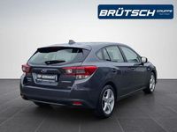 Gebraucht Subaru Impreza Trend 114 PS (83 kW) 2023 Magnetite gray metallic Limousine