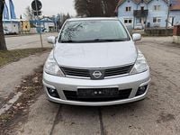 Gebraucht Nissan Tiida Tekna 126 PS (92 kW) 2008 Silber Kleinwagen