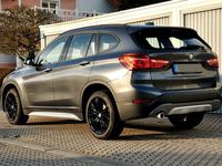 Gebraucht BMW X1 xLine 150 PS (110 kW) 2016 Grau SUV