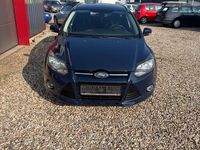 Gebraucht Ford Focus Titanium 140 PS (102 kW) 2011 Blau Kombi