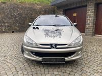 gebraucht Peugeot 206 CC 2.0 Roland Garros Inspektion Neu TÜV Neu 04/2026