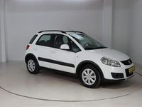 Gebraucht Suzuki SX4 120 PS (88 kW) 2014 Weiß Limousine