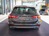 Gebraucht Mercedes C300e Avantgarde 313 PS (230 kW) 2025 Graphitgrau Kombi