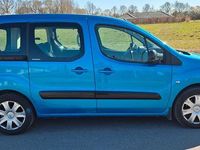 Gebraucht Citroën Berlingo Tendance 92 PS (67 kW) 2013 Blau Van / Kleinbus