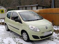 Gebraucht Renault Twingo 58 PS (42 kW) 2008 Gelb Kleinwagen