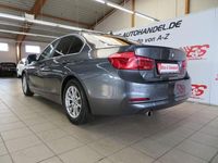 Gebraucht BMW 318 Advantage 150 PS (110 kW) 2018 Grau Limousine