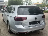 Gebraucht VW Passat 150 PS (110 kW) 2022 Scale silver metallic Kombi