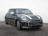 Gebraucht Mini Cooper SE Essential 135 kW (184 PS) 2023 Schwarz Kleinwagen