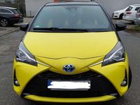 Gebraucht Toyota Yaris 101 PS (74 kW) 2017 Gelb Kombi