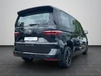 Gebraucht VW Multivan Life 150 PS (110 kW) 2025 Deep black perleffekt (metallic) Van / Kleinbus