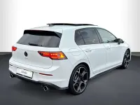 Gebraucht VW Golf VIII GTI 265 PS (194 kW) 2024 Pure white Limousine