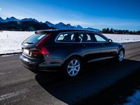 Second-hand Volvo V90 150 CP (110 kW) 2018 Negru Break