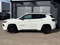 Gebraucht Jeep Compass Altitude 131 PS (96 kW) 2024 Solid black SUV