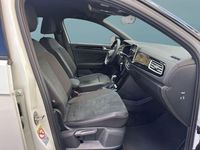 Gebraucht VW T-Roc 150 PS (110 kW) 2025 Weiß SUV