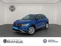 Second-hand VW T-Roc Style 150 CP (110 kW) 2024 Albastru SUV