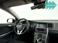 Gebraucht Volvo V60 Momentum 181 PS (133 kW) 2014 Schwarz Kombi