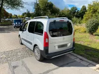 Gebraucht Peugeot Partner Tepee 109 PS (80 kW) 2009 Silber Van / Kleinbus