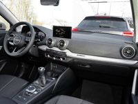 Gebraucht Audi Q2 Advanced Plus 150 PS (110 kW) 2024 Blau SUV