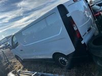 Gebraucht Renault Trafic 121 PS (88 kW) 2018 Weiß Van / Kleinbus