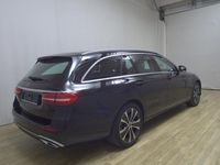 Gebraucht Mercedes E300 Avantgarde 306 PS (225 kW) 2022 Schwarz Kombi