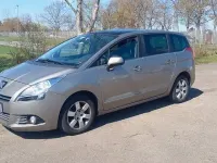 Gebraucht Peugeot 5008 Business-Line 111 PS (81 kW) 2012 Silber Van / Kleinbus