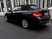Gebraucht BMW 218 150 PS (110 kW) 2016 Schwarz Cabrio