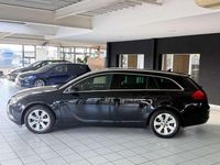 Gebraucht Opel Insignia Active 140 PS (102 kW) 2013 Schwarz Kombi