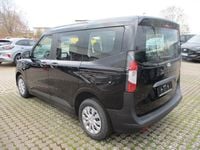 Neu Ford Tourneo Courier Trend 125 PS (91 kW) 2025 Schwarz Van / Kleinbus