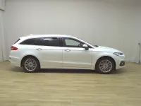 Gebraucht Ford Mondeo Titanium 150 PS (110 kW) 2021 Weiss Kombi