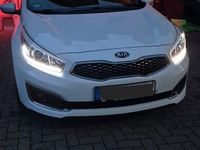 Gebraucht Kia Ceed Edition 7 101 PS (74 kW) 2018 Weiß Kleinwagen