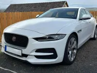 Gebraucht Jaguar XE R-Dynamic 250 PS (183 kW) 2019 Weiß Limousine
