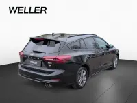 Gebraucht Ford Focus ST-Line 125 PS (91 kW) 2023 Agate black metallic (schwarz) Limousine