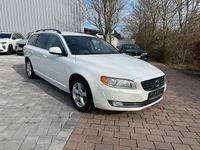 Gebraucht Volvo V70 181 PS (133 kW) 2014 Weiß Kombi