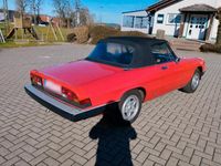 Gebraucht Alfa Romeo Spider 126 PS (92 kW) 1984 Rot Cabrio