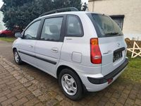 Gebraucht Hyundai Matrix 122 PS (89 kW) 2003 Silber Van / Kleinbus