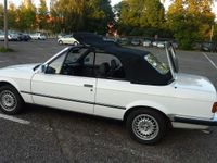 Gebraucht BMW 325 Cabriolet 170 PS (125 kW) 1988 Weiß Cabrio