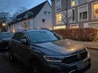 Gebraucht VW T-Roc 150 PS (110 kW) 2025 Grau SUV