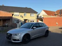 Gebraucht Audi A3 Ambiente 105 PS (77 kW) 2014 Silber Limousine