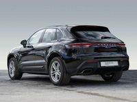 Gebraucht Porsche Macan 265 PS (194 kW) 2024 Schwarz SUV
