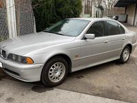 Gebraucht BMW 525 192 PS (141 kW) 2001 Silber Limousine