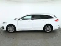 Gebraucht Ford Mondeo Titanium 150 PS (110 kW) 2020 Weiß Kombi