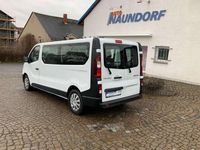 Second-hand Renault Trafic Expression 121 CP (88 kW) 2019 Alb Monovolum